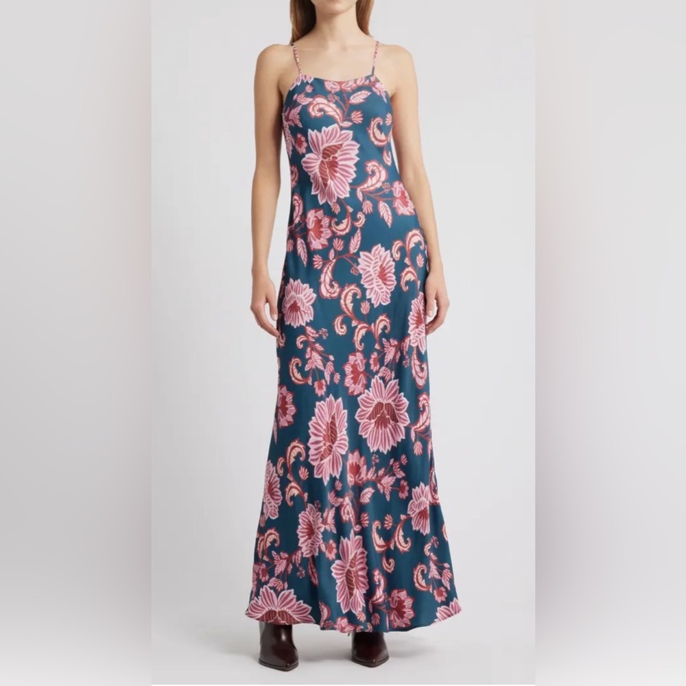 FARM Rio Blue Flower Delicacy Paisley Slip-dress